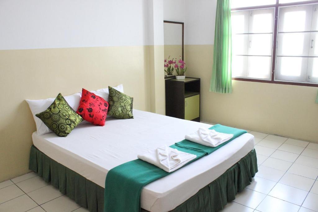 Seabreeze Mansion Hotel Phuket Bilik gambar
